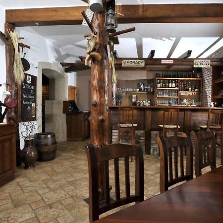 Pension U Vsech Certu Jičín Exteriér fotografie
