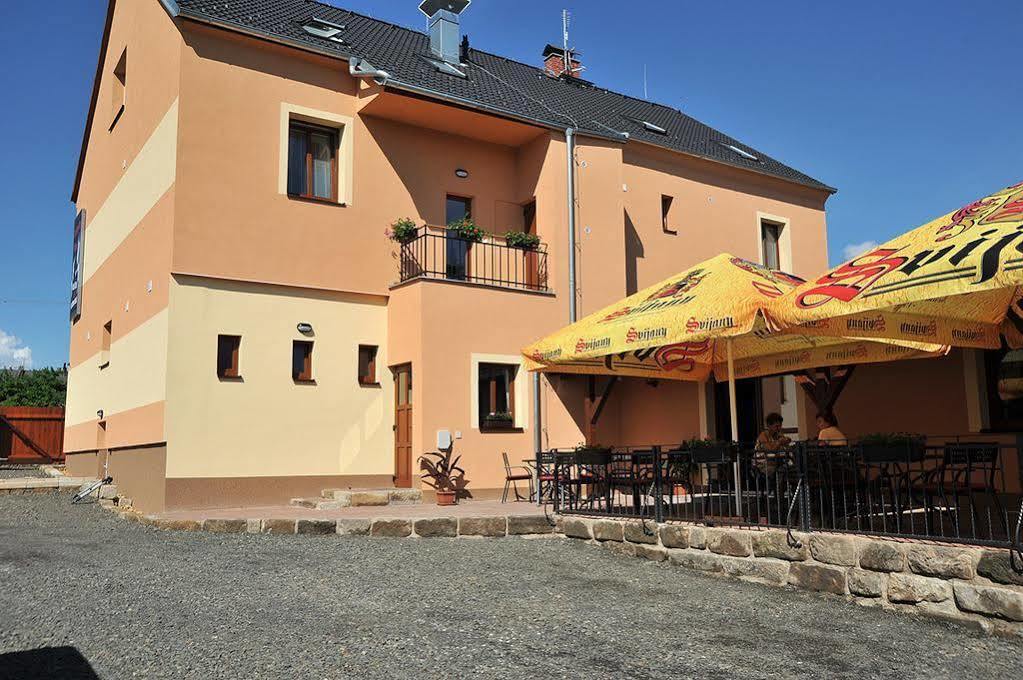 Pension U Vsech Certu Jičín Exteriér fotografie